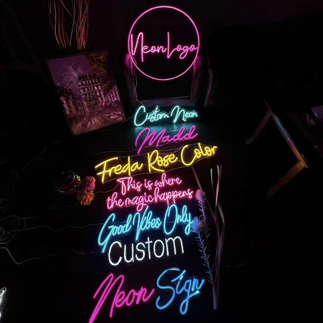 Op maat gemaakte neonreclame,  - Party Games Name recensie en prijs